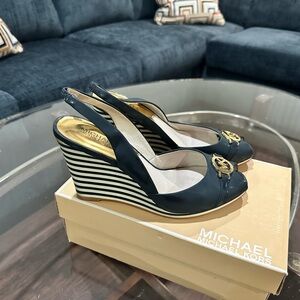 Like new Micheal Kors wedge sandals